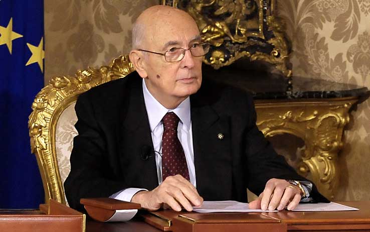 Taglio dei tribunali, Napolitano firma