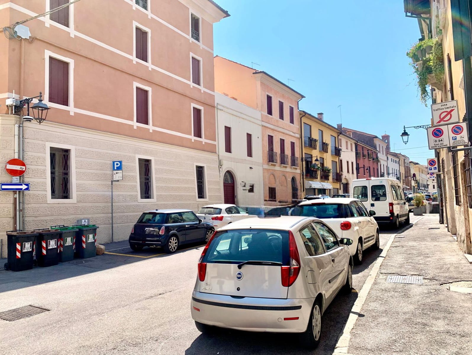 Bassanonet.it - Via Campo Marzio.