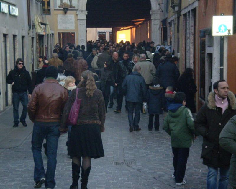 Bassanonet.it Pienone a Bassano: turisti e multe
