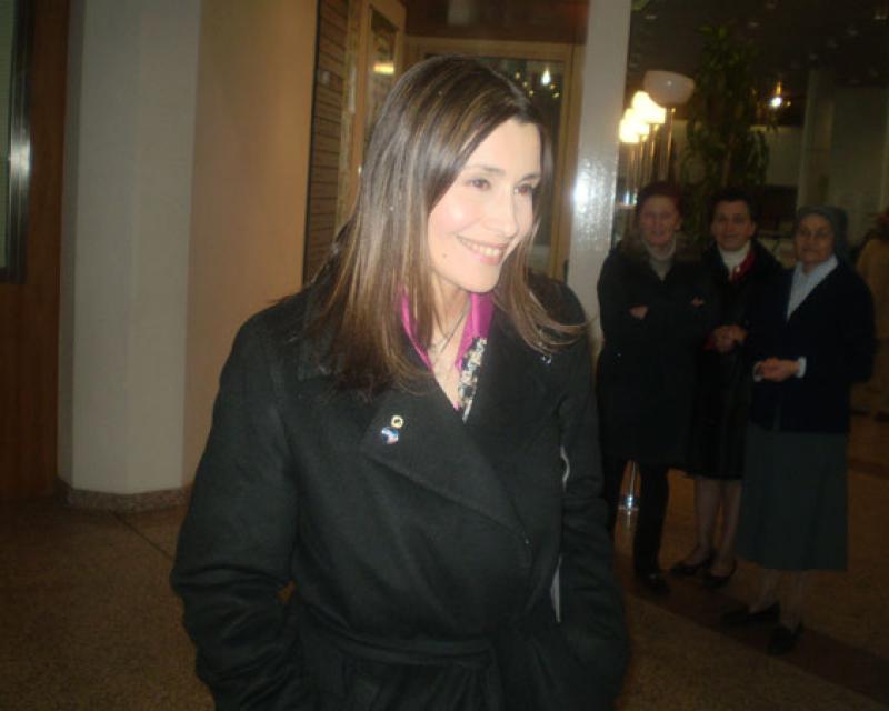 Bassanonet.it Claudia Koll visita i malati al “San Bassiano”