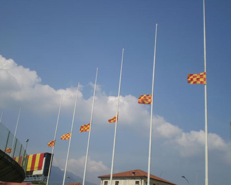 Bassanonet.it Bandiere a mezz'asta al “Mercante”