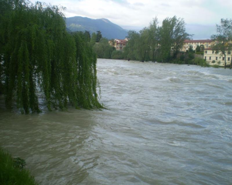 Bassanonet.it Maltempo, stato di attenzione per il Brenta