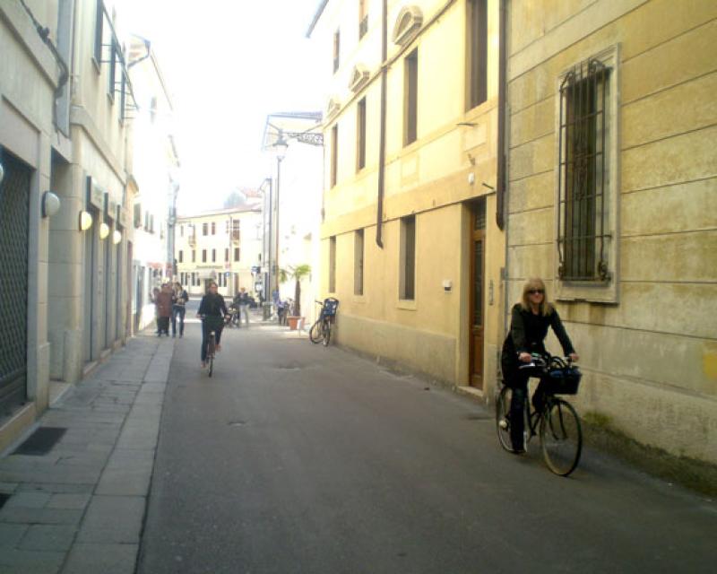 Bassanonet.it Lavori in via Museo, stop alle auto