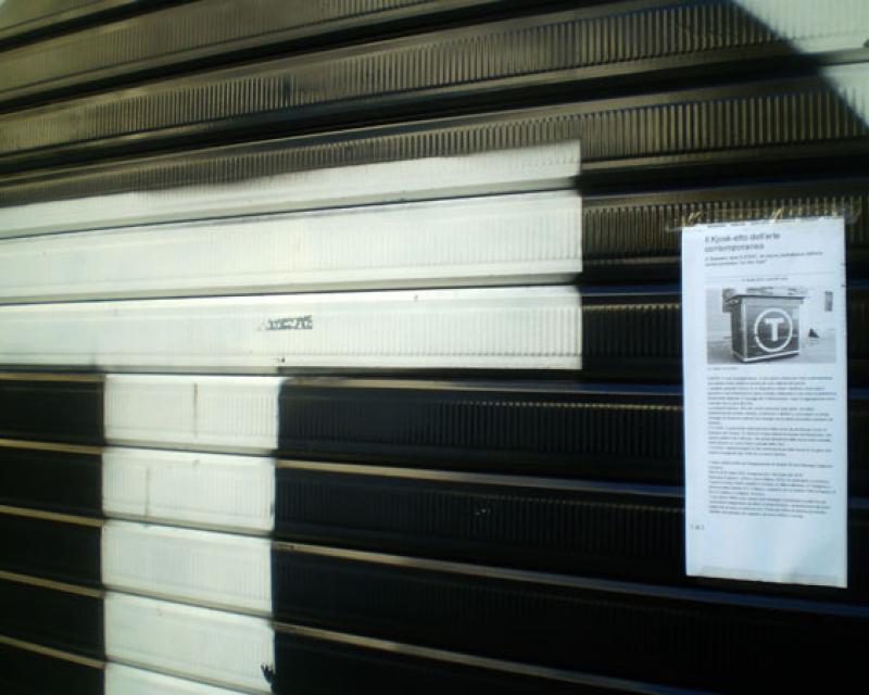 Bassanonet.it “Scusi, cos'è quel chiosco nero?” “Leggete l'articolo di Bassanonet”