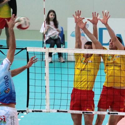 Bassanonet.it Mantova domina gara 1, domenica tutti al PalaBassano