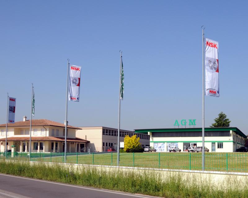 Bassanonet.it Note in Blu per i 35 anni di AGM e Back to Africa