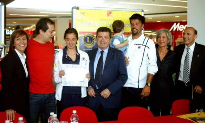 Bassanonet.it - Foto di gruppo col sindaco Cimatti