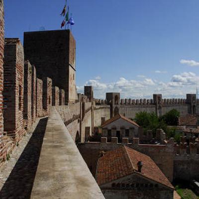 Bassanonet.it Camminamento di ronda aperto a Cittadella nella notte bianca