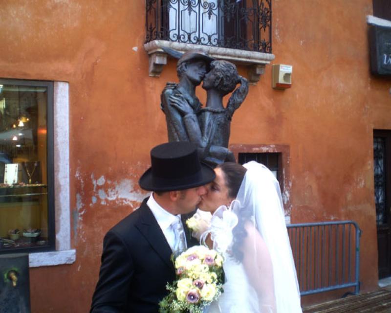 Bassanonet.it W gli alpini? No: W gli sposi!