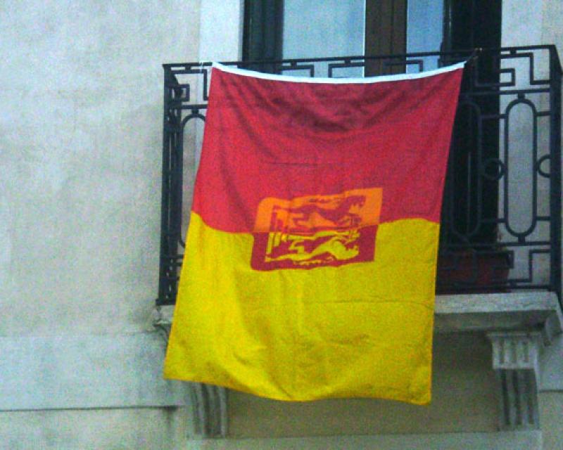 Bassanonet.it La bandiera di Bassano? 180 euro