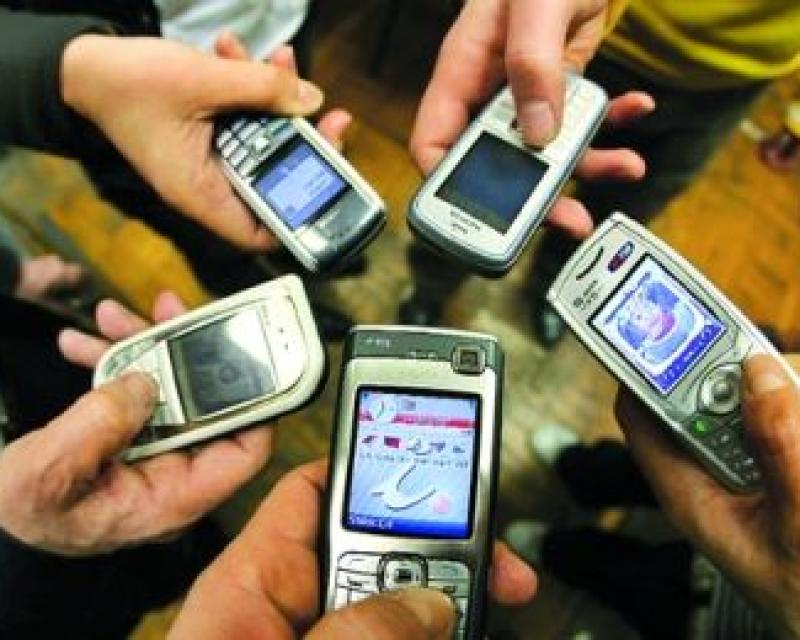 Bassanonet.it “Compra un cellulare? Il Comune paghi la tassa”