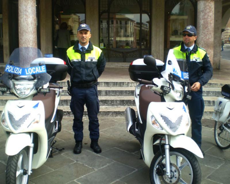 Bassanonet.it Due scooter per i vigili di quartiere
