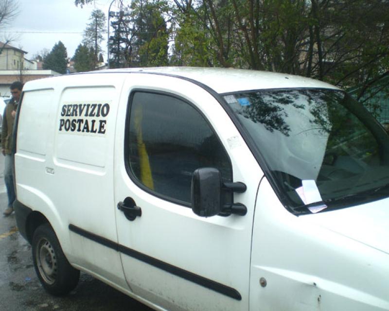 Bassanonet.it Multato alle Poste...il furgone postale