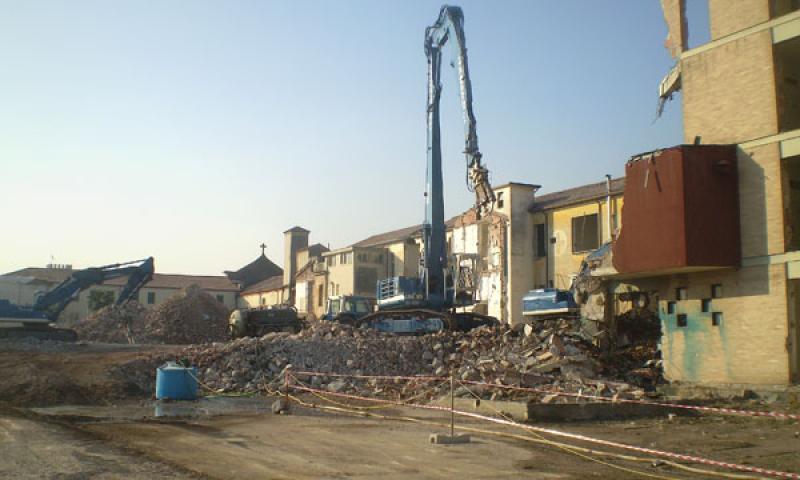 Bassanonet.it - Demolizione del Vecchio Ospedale