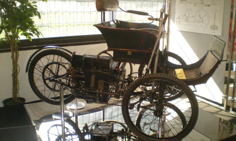 Bassanonet.it - La prima auto italiana di Enrico Bernardi (1894)
