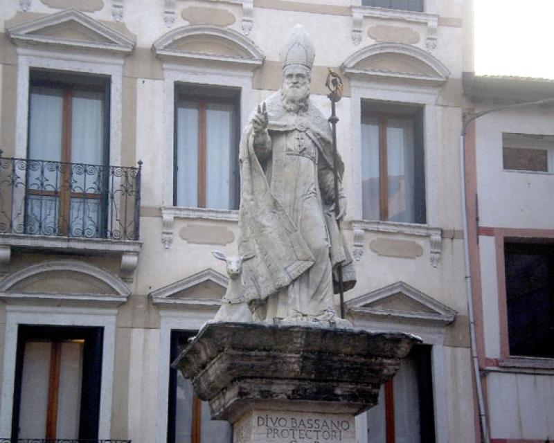 Bassanonet.it 1800 clic in un giorno per il “pesce” di San Bassiano