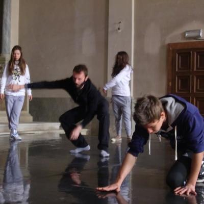 Bassanonet.it Danza e film al CSC Garage Nardini con l'Accademia Mobile