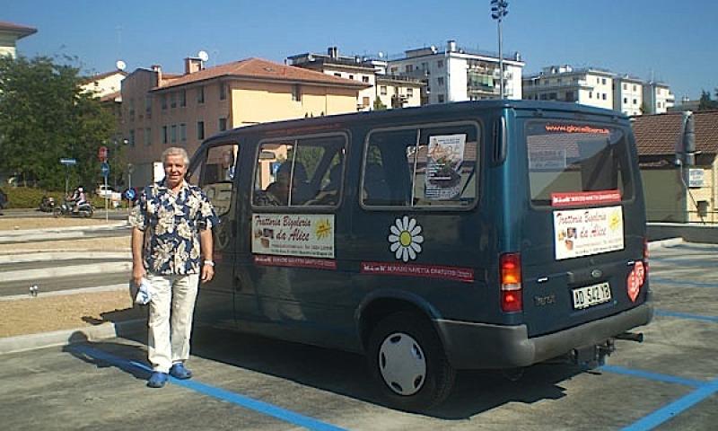 Bassanonet.it - Gianni Tognazzo e la prima macchina parcheggiata