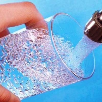 Bassanonet.it Sale il gradimento per l'“acqua del sindaco”