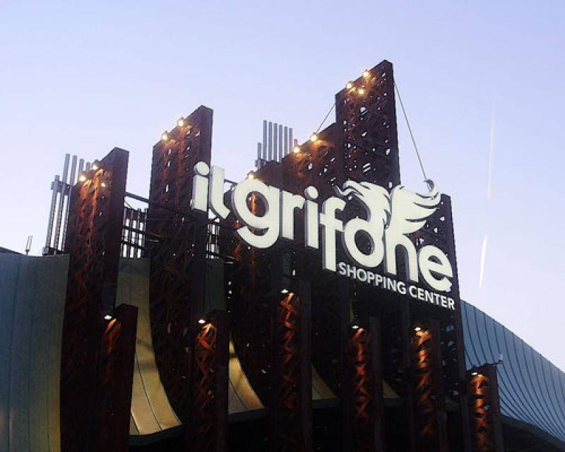 Bassanonet.it L'Ora della Terra: il “Grifone” spegne le luci