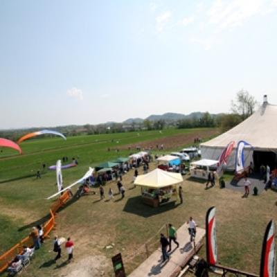 Bassanonet.it Col Nordic Walking tra i deltaplani