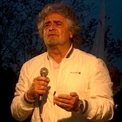 Bassanonet.it Beppe Grillo a Rosà: “Noi siamo la variabile impazzita” 