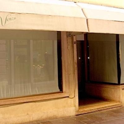 Bassanonet.it Riapre l'ex “Venzo”: sarà una profumeria