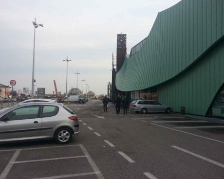 Bassanonet.it Evacuato il Grifone per falso allarme bomba