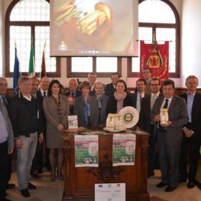 Bassanonet.it Asparago Bianco di Bassano D.O.P. inizia la stagione e conferma il marchio unico