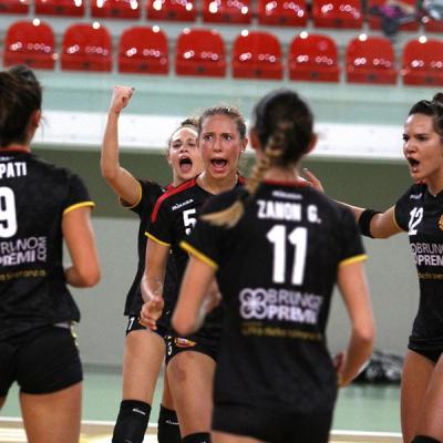 Bassanonet.it Brunopremi.com festeggia per la prima vittoria al PalaBruel