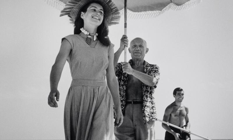 Bassanonet.it - Robert Capa: Pablo Picasso e Françoise Gilot (Francia, 1951)