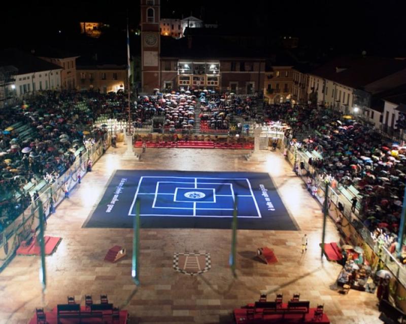 Bassanonet.it La Partita a Scacchi di Marostica a personaggi viventi, sfiora il tutto esaurito