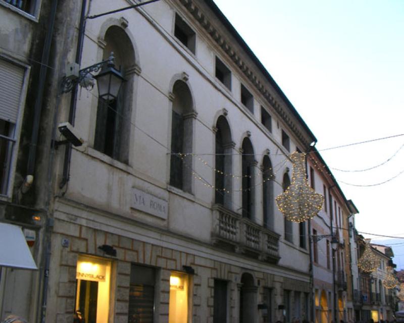 Bassanonet.it La città dei vestiti