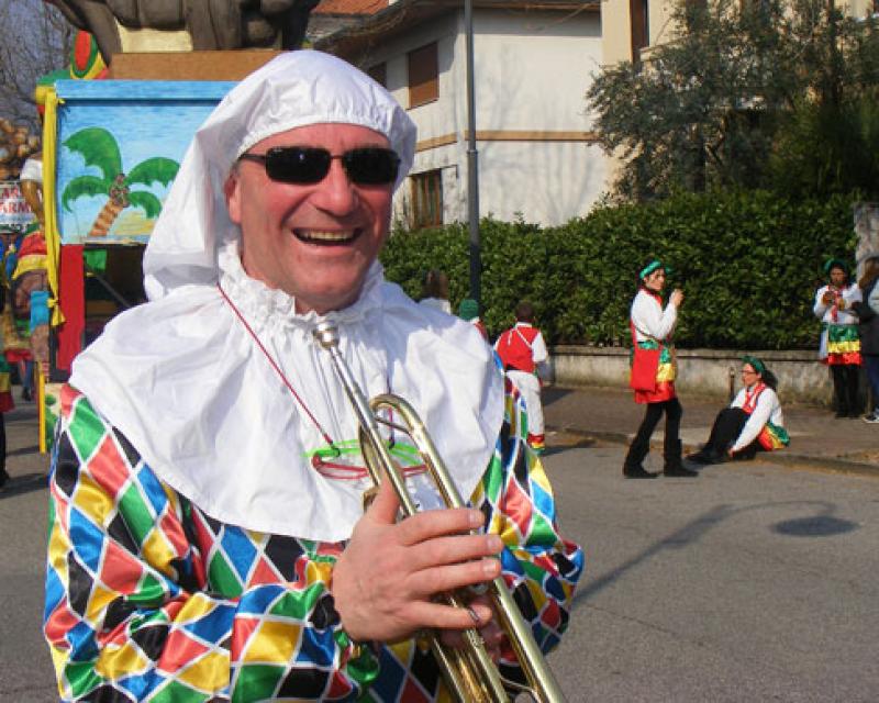 Bassanonet.it Quando il sindaco le suona