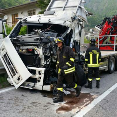 Bassanonet.it Scontro fra Tir sulla Valsugana