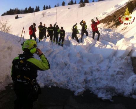 Bassanonet.it Slavina si abbatte sulla Strada Cadorna