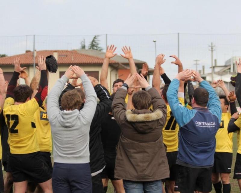 Bassanonet.it Che bello il primo posto: il Bassano sorpassa il Rovato!