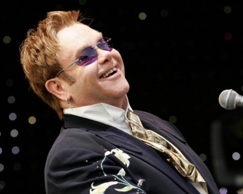 Bassanonet.it A Piazzola sul Brenta il tour mondiale di Sir Elton John e la sua band