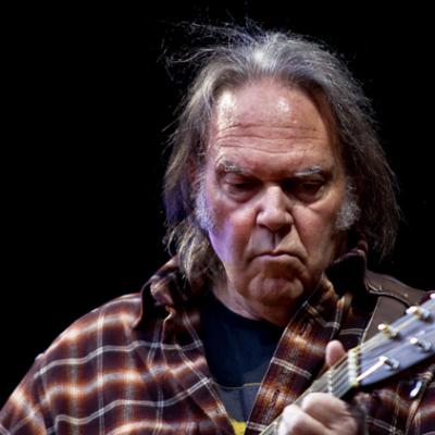 Bassanonet.it NEIL YOUNG e Promise Of The Real: uno show di protesta e passione