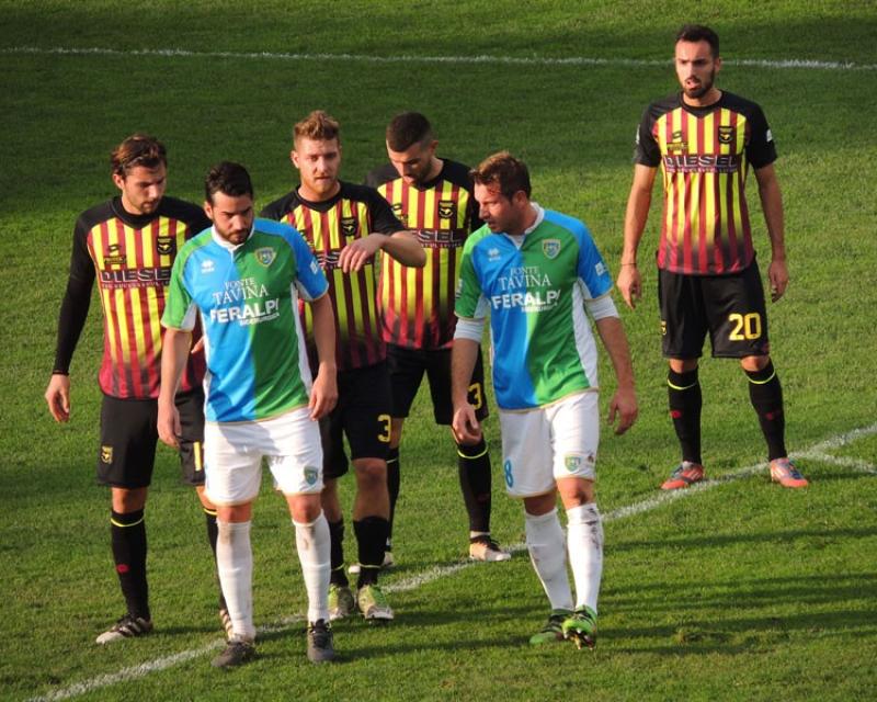 Bassanonet.it Una super Feralpi batte un Bassano normale.