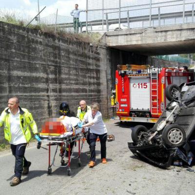 Bassanonet.it Rosà, auto precipita dalla tangenziale, un ferito grave