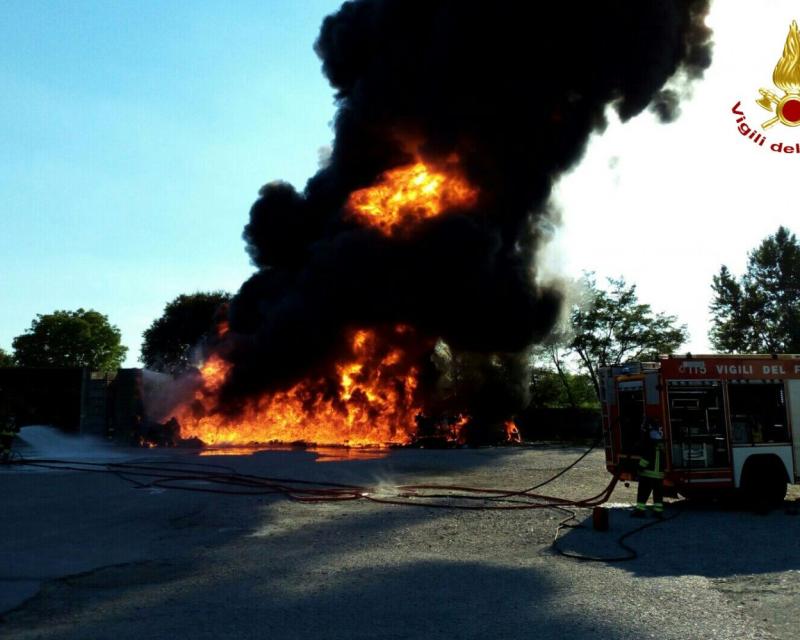 Bassanonet.it Rogo nel camion a Rossano Veneto