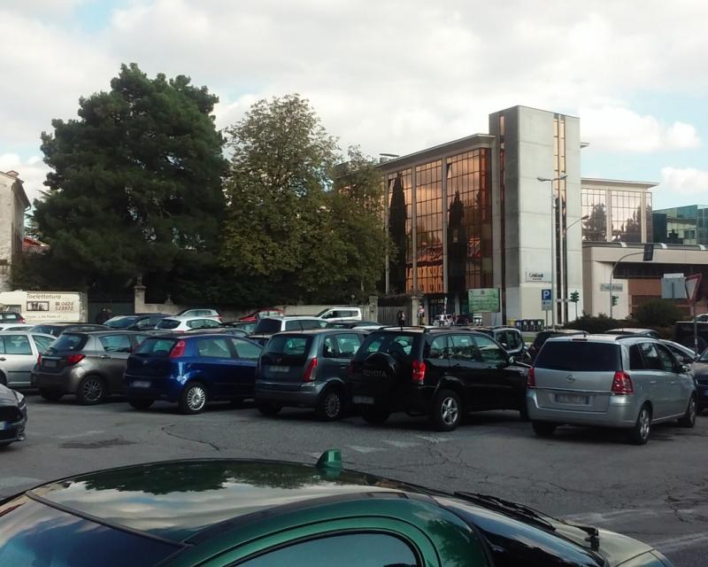 Bassanonet.it Caccia al parcheggio