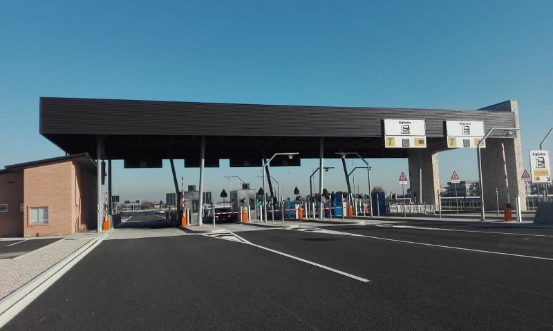 Bassanonet.it - Il casello di Breganze - foto Alessandro Tich