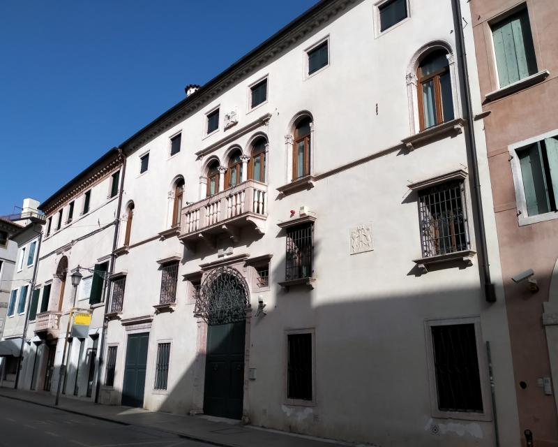 Bassanonet.it Entrate, prego!