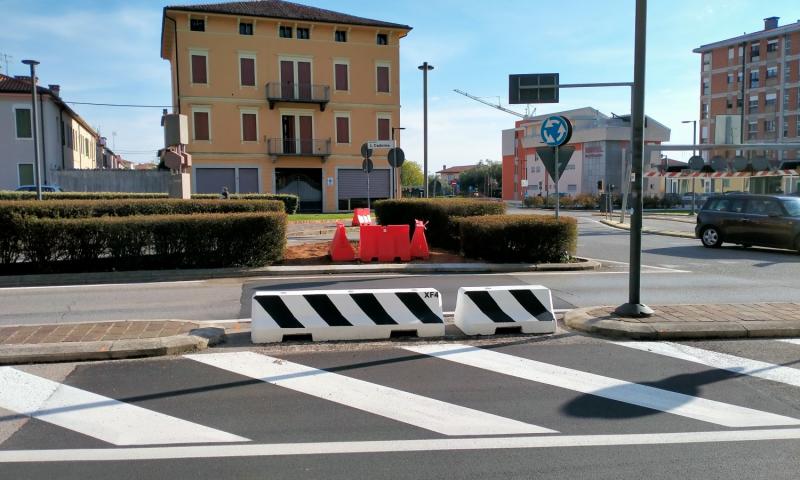 Bassanonet.it - L'attraversamento pedonale eliminato