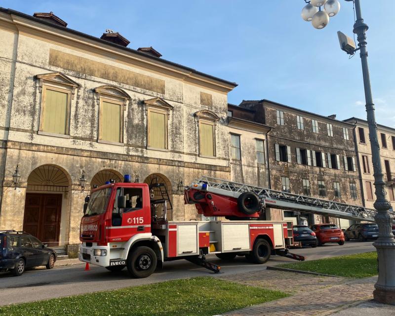 Bassanonet.it Teatro Astra, cede il tetto