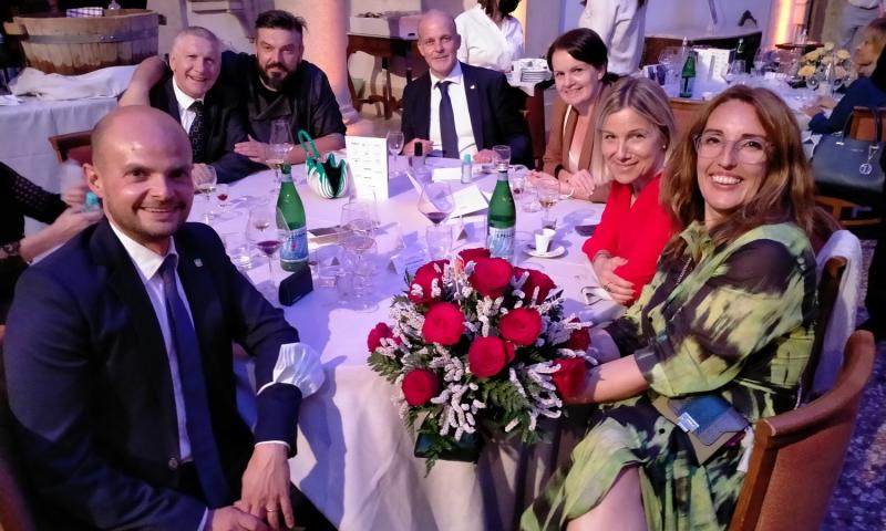 Bassanonet.it - Il tavolo dei politici