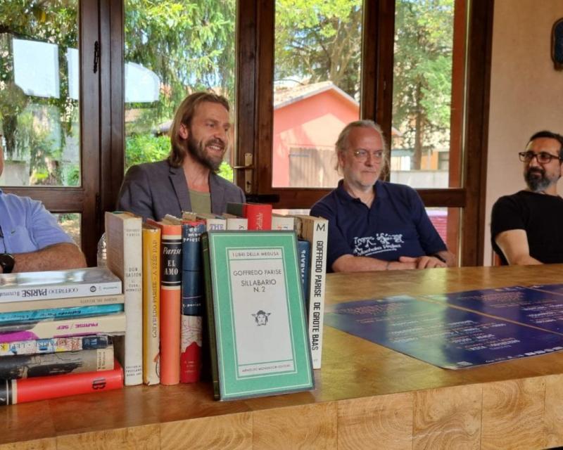 Bassanonet.it ArtAttiva porta <em>Inesauribili bisbigli</em> nella casa di Parise