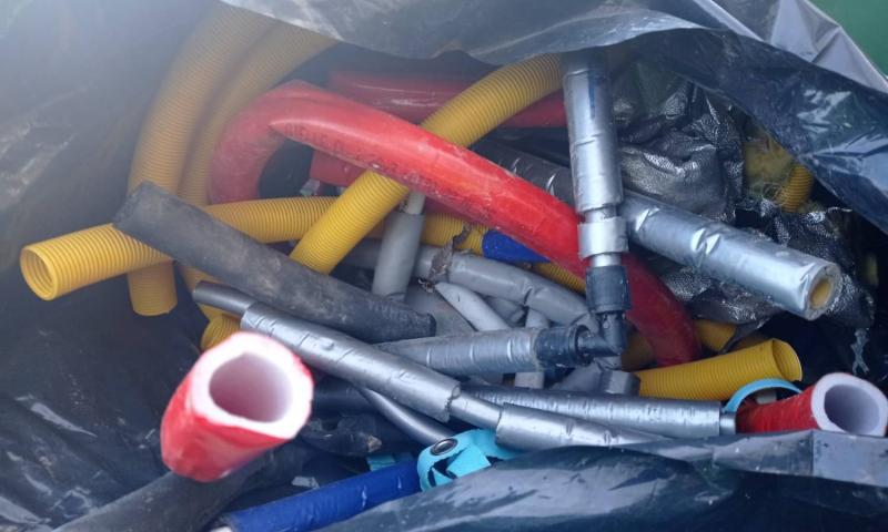 Bassanonet.it - Rifiuti idraulici abbandonati area Metropolis